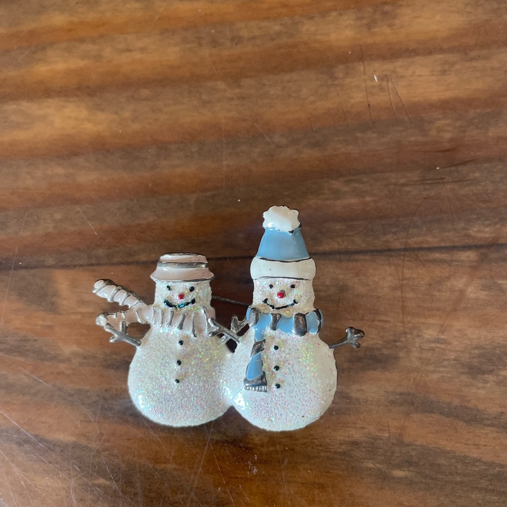 Snowman Brooch with Glitter Accents Winter Fun Cute Jewelry  holiday festive